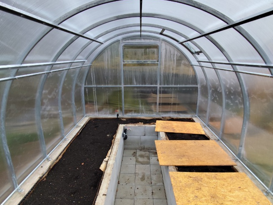 Montáže skleníků