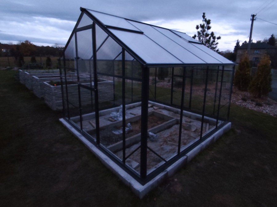 Montáže skleníků