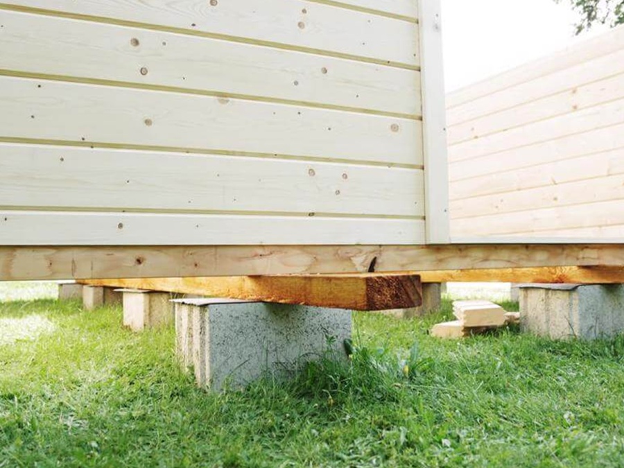 Jak ukotvit zahradní domek