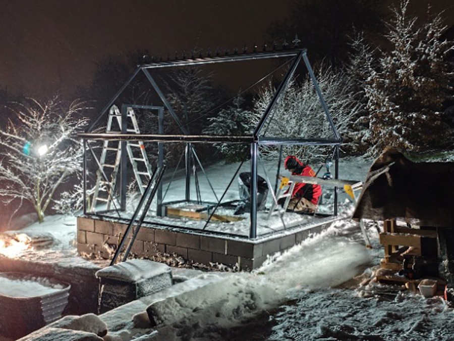 Üvegház összeszerelés