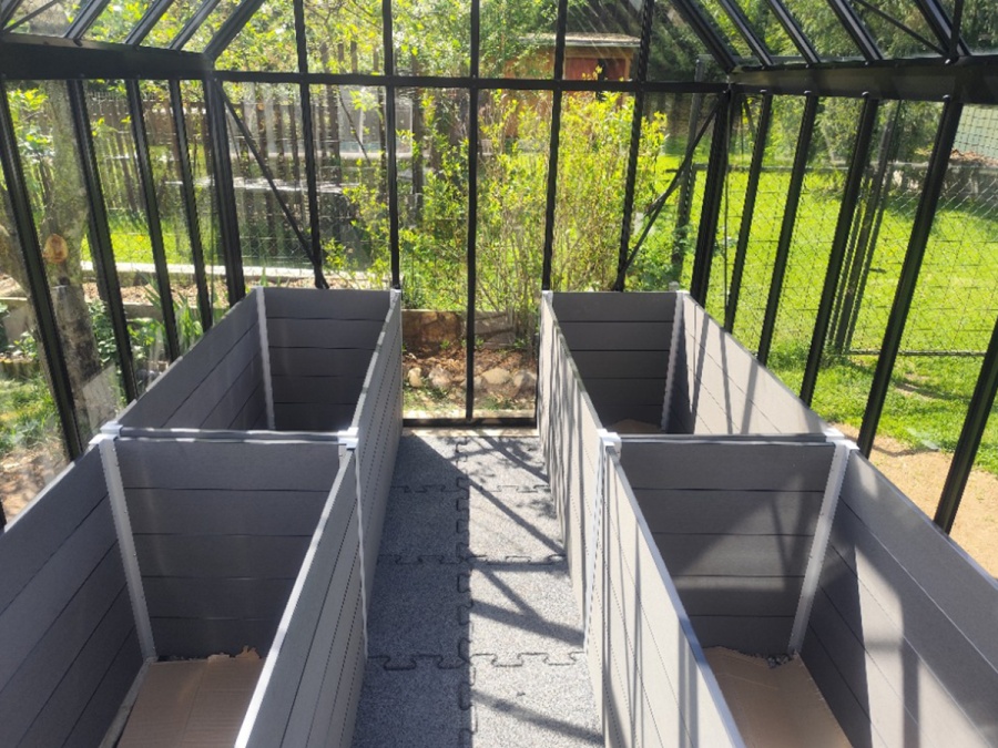 Üvegház összeszerelés