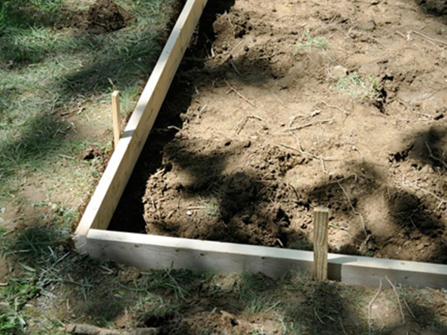 Kotvenie záhradného domčeka