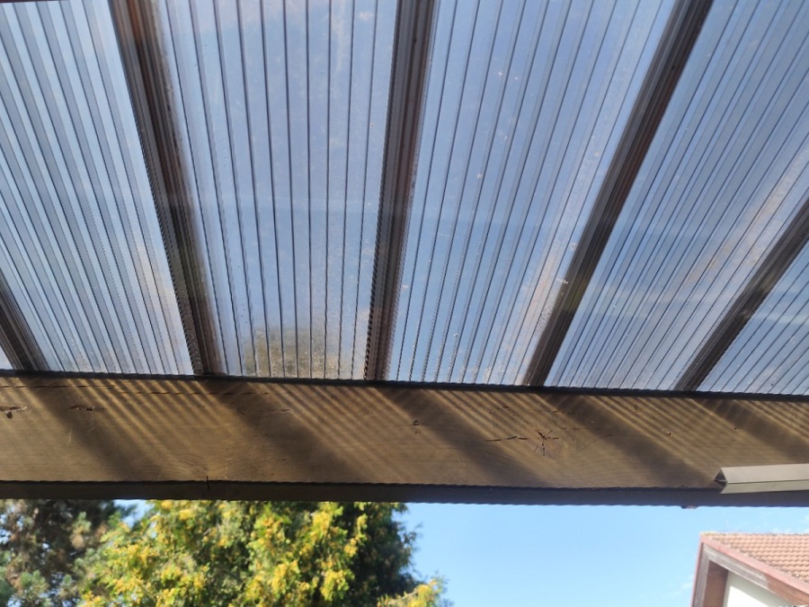 Pergolák, télikertek és előtetők telepítése