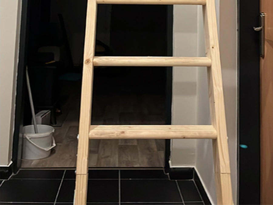 Montáže podkrovných schodov