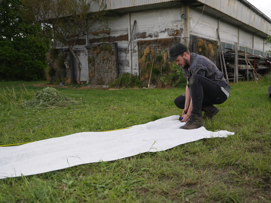 Krok za krokem: zapuštěná ulička