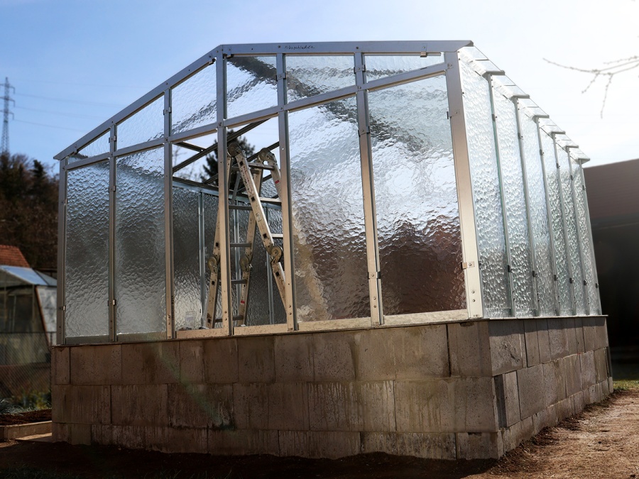 Üvegház összeszerelés