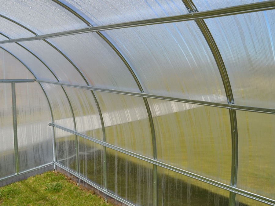 Üvegház Lanit Plast Kyklop