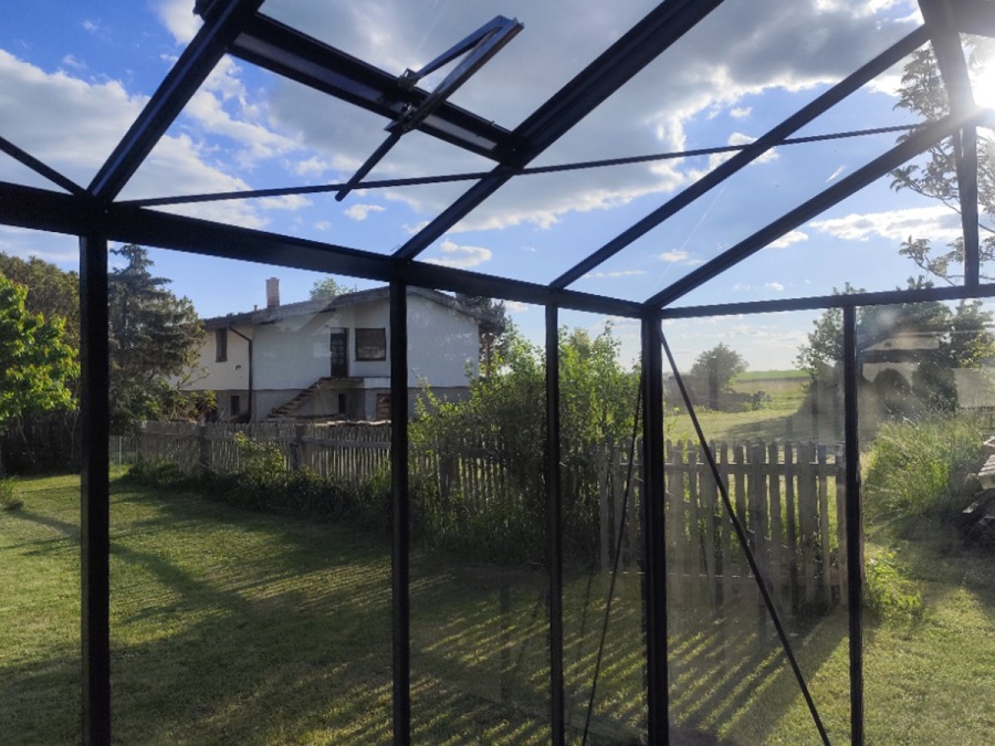 Üvegház összeszerelés