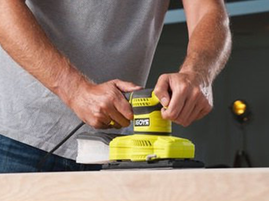 Vibrační bruska Ryobi RSS200-G