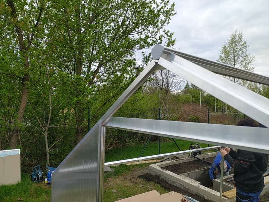 Montáže skleníkov