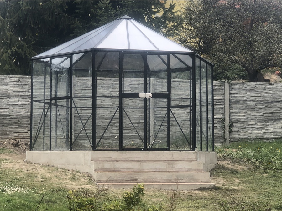 Üvegház összeszerelés