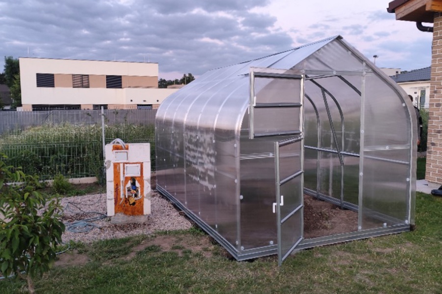 Montáže skleníků