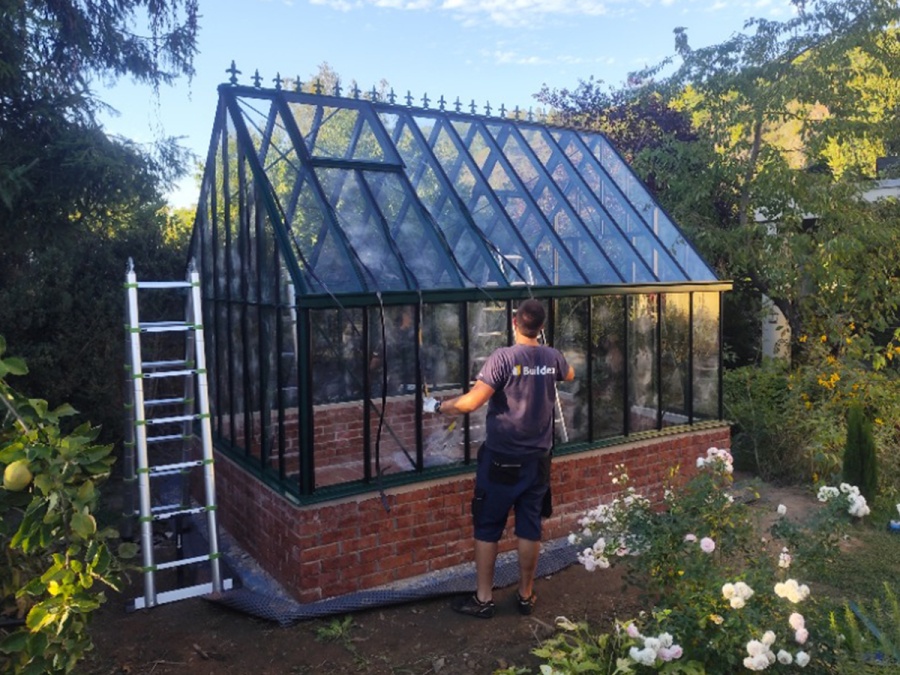 Üvegház összeszerelés