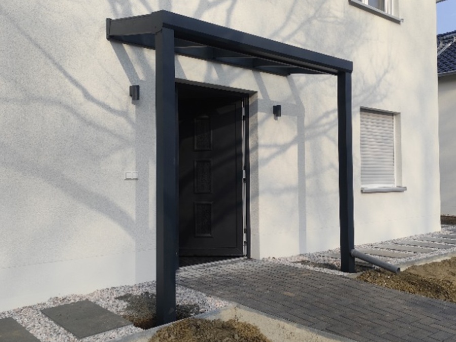 Pergolák, télikertek és előtetők telepítése