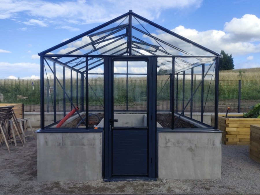 Üvegház összeszerelés