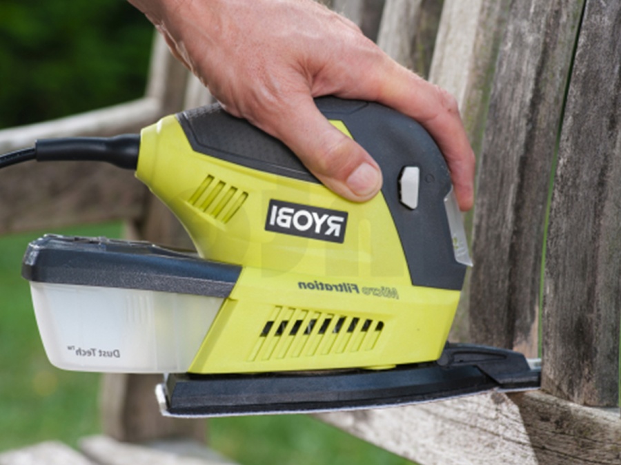 Vibrační bruska Ryobi RMS170-G