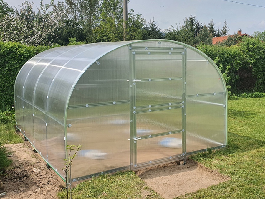 Montáže skleníkov